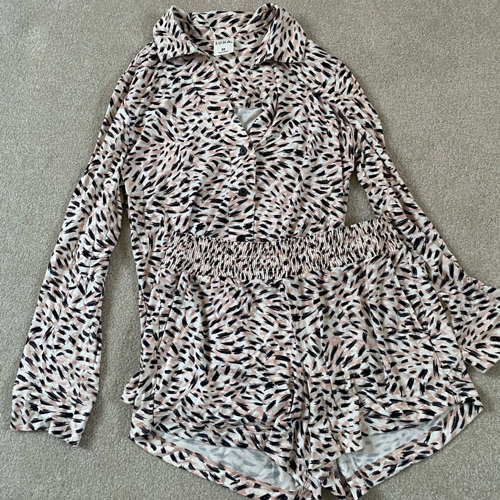 Soma Pajama Set